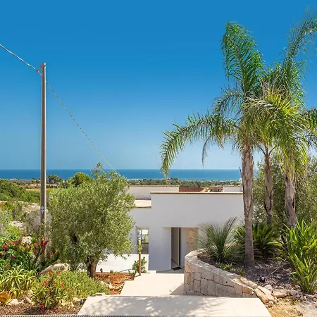 Briosa Maldive Del Salento Pescoluse * Torre Pali